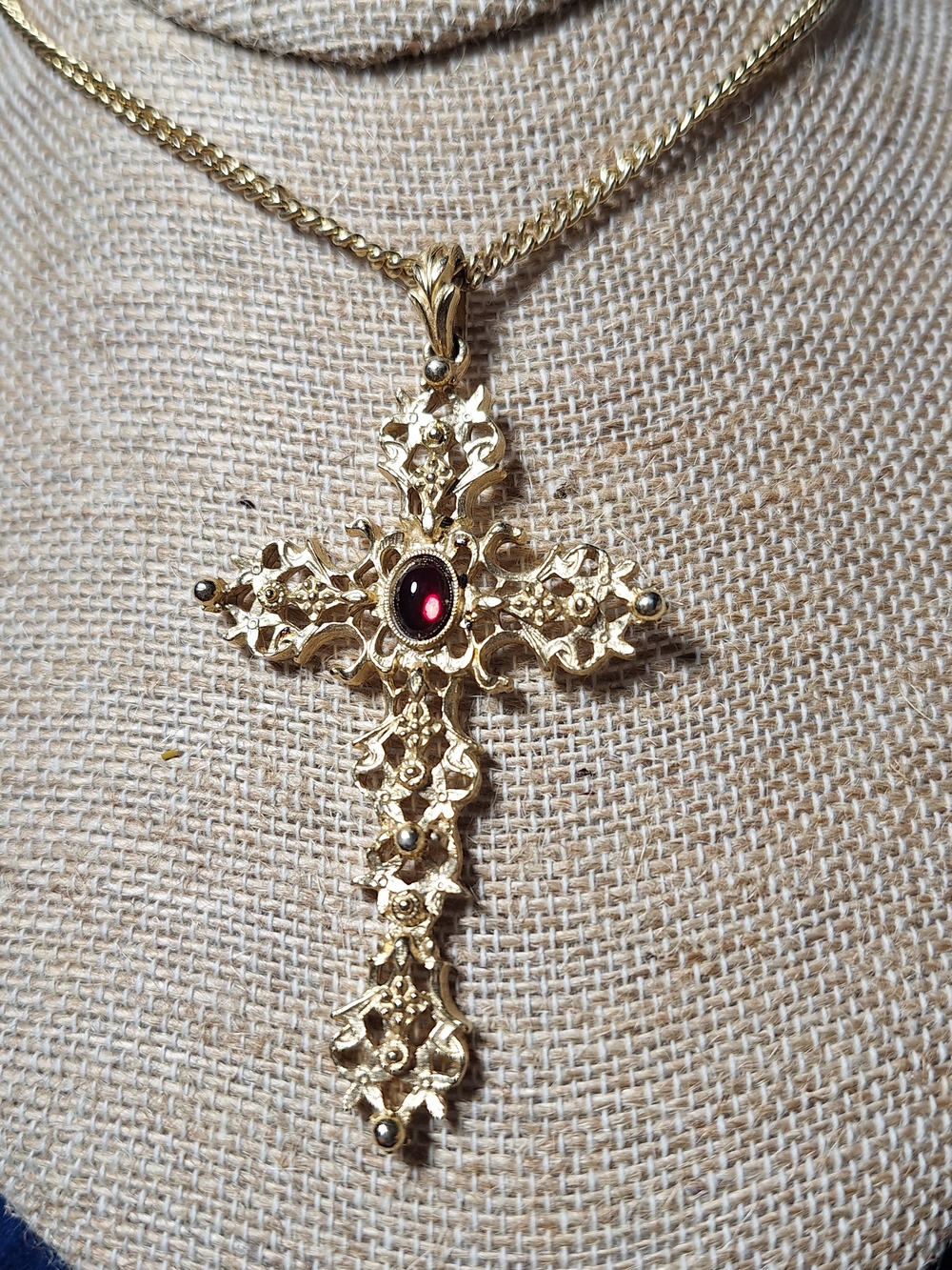 Vintage Avon gold-tone filigree cross pendant necklace
